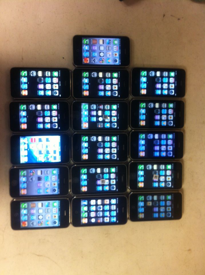 iPhone 3g's for sell iPhone 3g's for sell